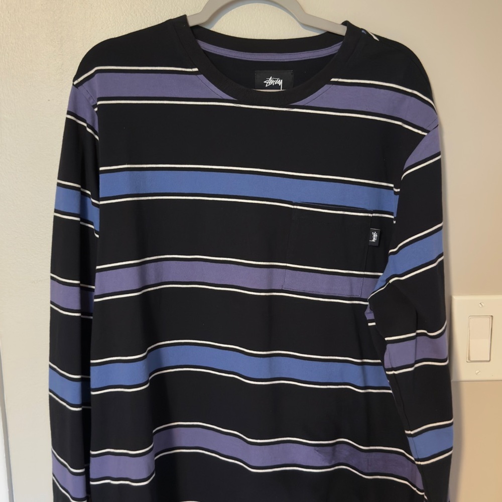 Stussy Men's Black and Blue Striped Long Sleeve Tee